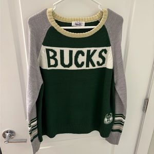 Milwaukee Bucks women’s sweater - cozy and oversized